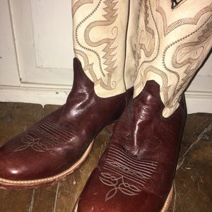 Justin Cowboy Boots